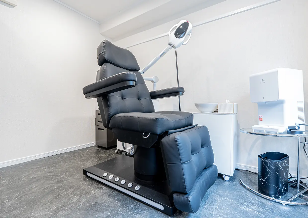 治療の音をきかずにリラックスして<br class="u-hidden-m" />施術を受けられる